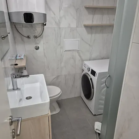 דירה Cozy Close To Centre *