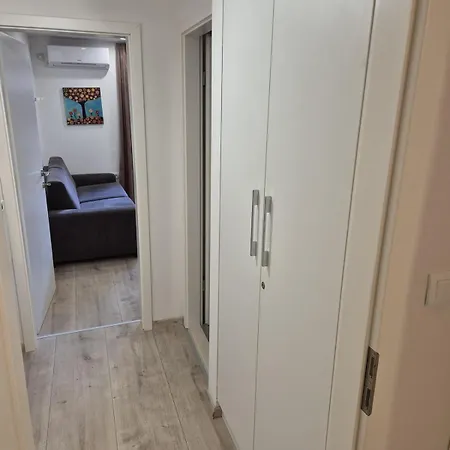 Cozy Close To Centre * ספליט